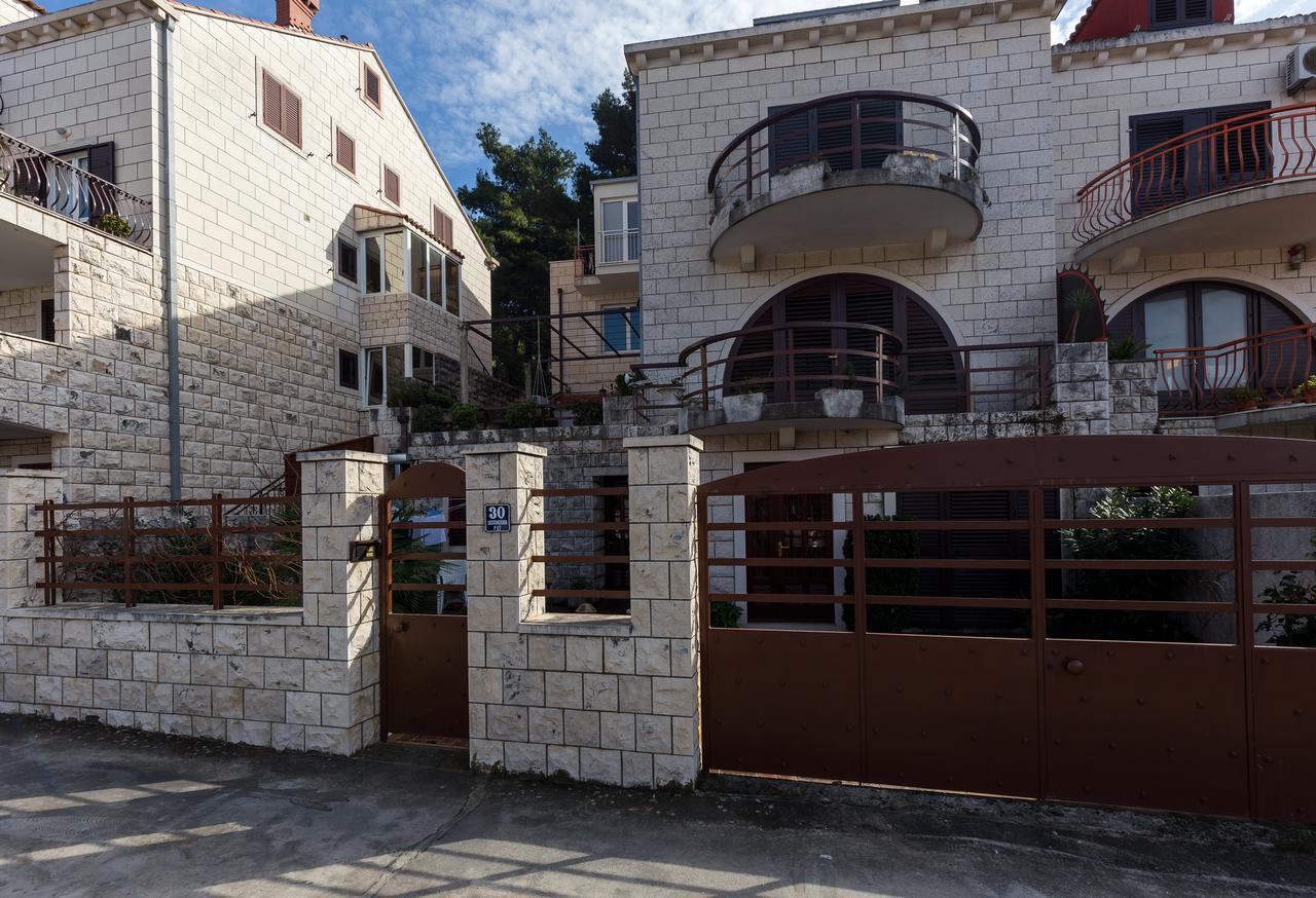 Big Terrace Apartment Dubrovnik Buitenkant foto